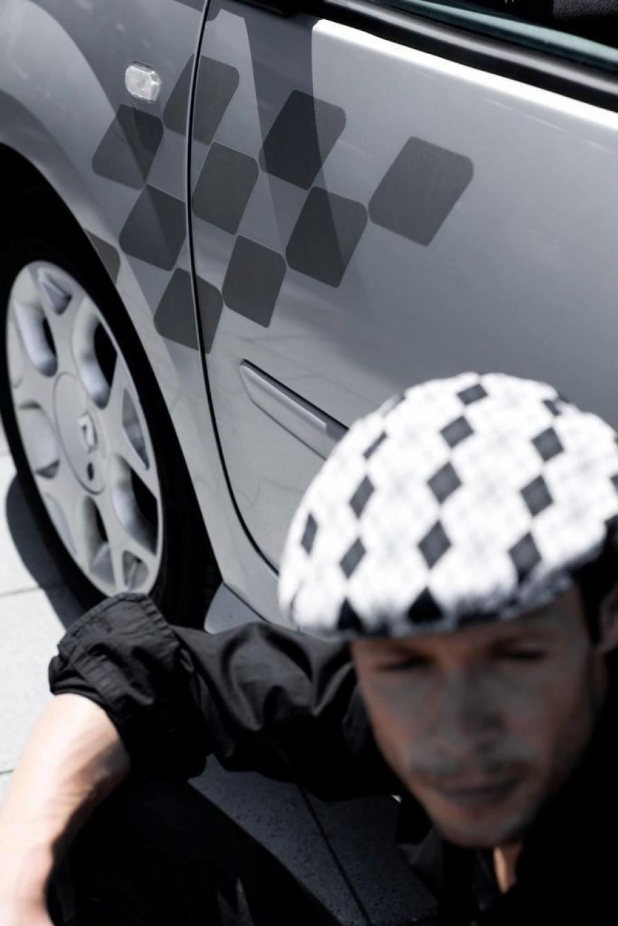  Renault Twingo Accessories 2009 года  (фото 17 из 21)